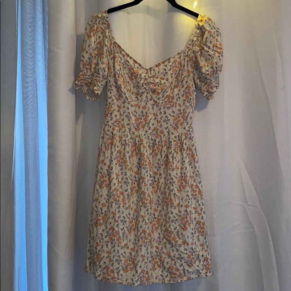 Puff sleeve floral midi dress